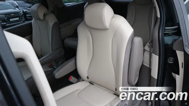 Kia Carnival — интерьер