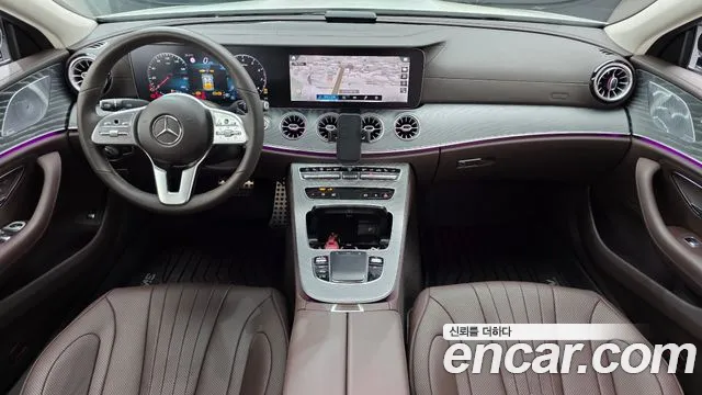 Mercedes-Benz CLS-класс — интерьер
