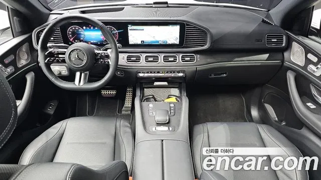 Mercedes-Benz GLE-класс — интерьер