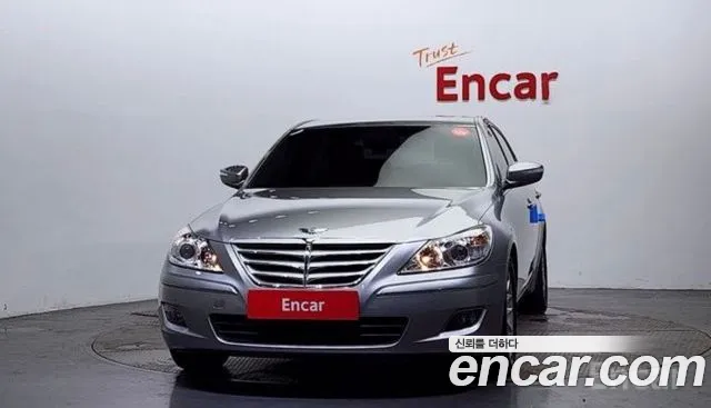 Hyundai Genesis