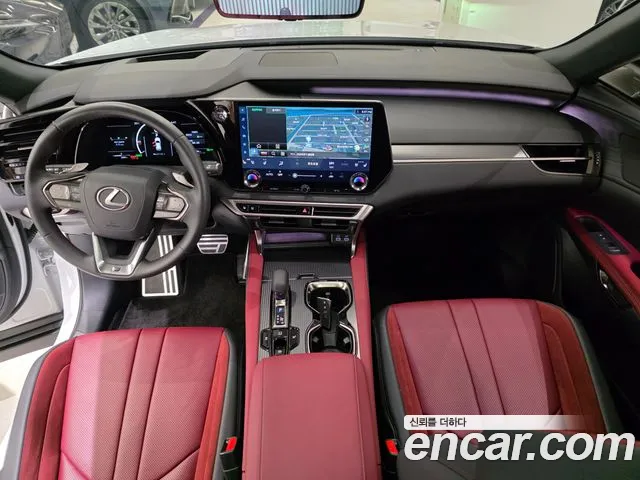 Lexus RX — интерьер