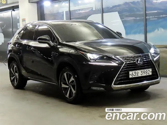 Lexus NX