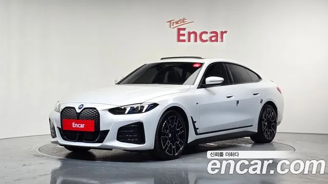 BMW i4
