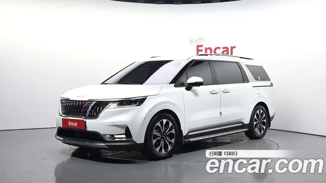 Kia Carnival — экстерьер