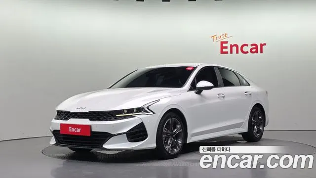 Kia K5 — экстерьер