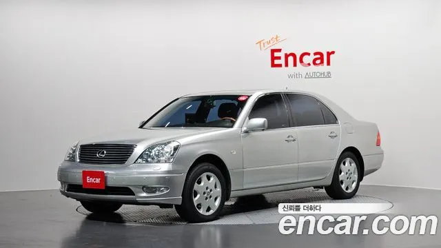 Lexus LS