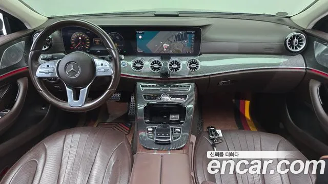 Mercedes-Benz CLS-класс — интерьер