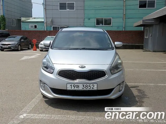 Kia Carens