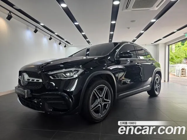 Mercedes-Benz GLA-класс