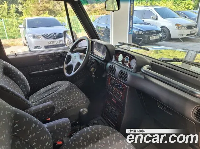 Hyundai Galloper — интерьер