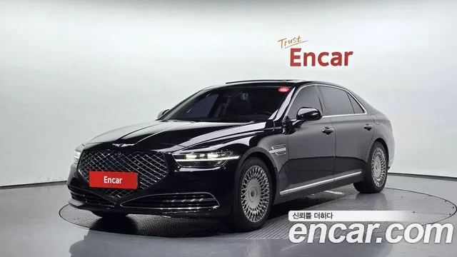 Genesis G90