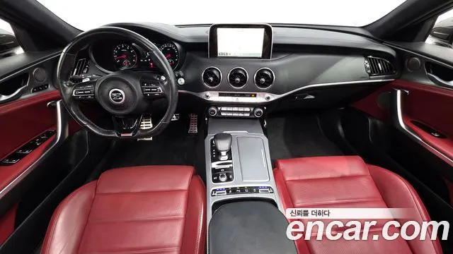 Kia Stinger — интерьер
