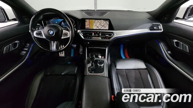 BMW 3 серия — интерьер