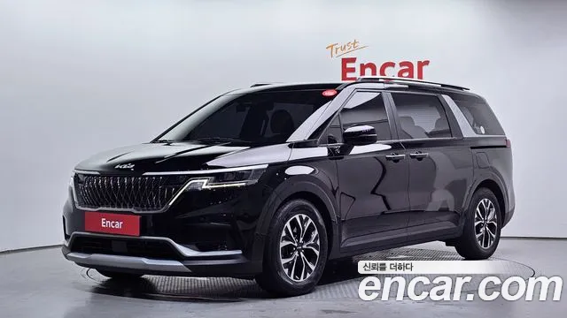 Kia Carnival — экстерьер