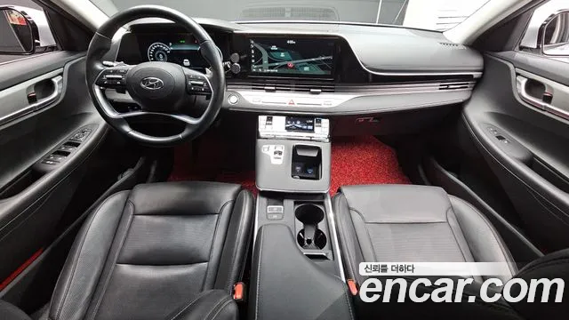 Hyundai Grandeur — интерьер