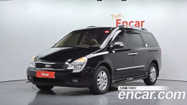 Kia Carnival — экстерьер