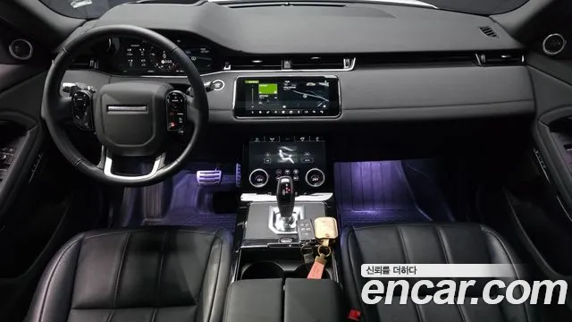 Land Rover Range Rover Evoque — интерьер