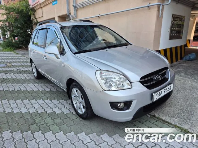 Kia Carens