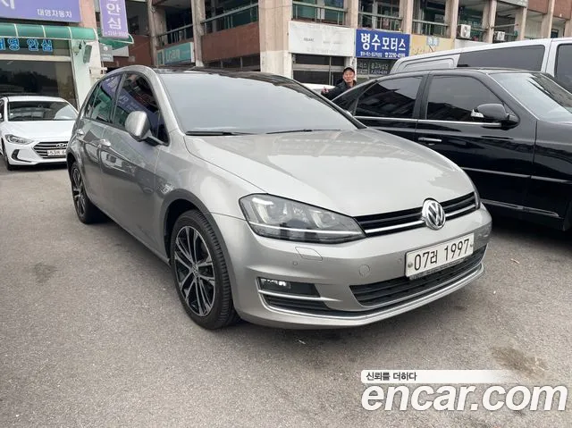 Volkswagen Golf