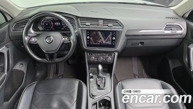 Volkswagen Tiguan — интерьер