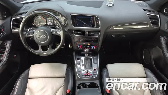 Audi SQ5 — интерьер