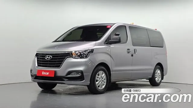 Hyundai Starex