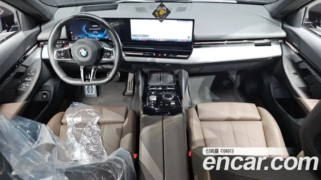 BMW 5 серия — интерьер