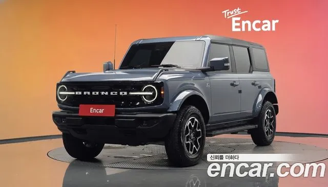 Ford Bronco