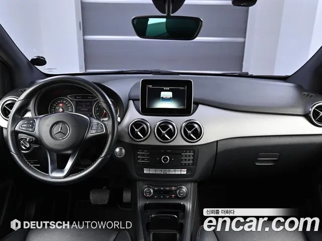Mercedes-Benz B-класс — интерьер