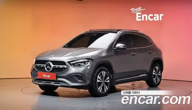 Mercedes-Benz GLA-класс