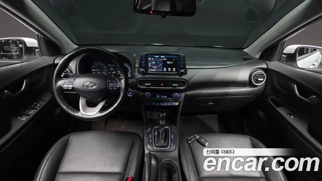 Hyundai Kona — интерьер