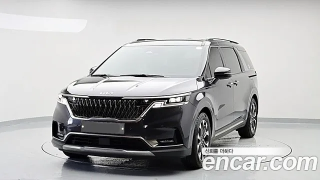 Kia Carnival — экстерьер