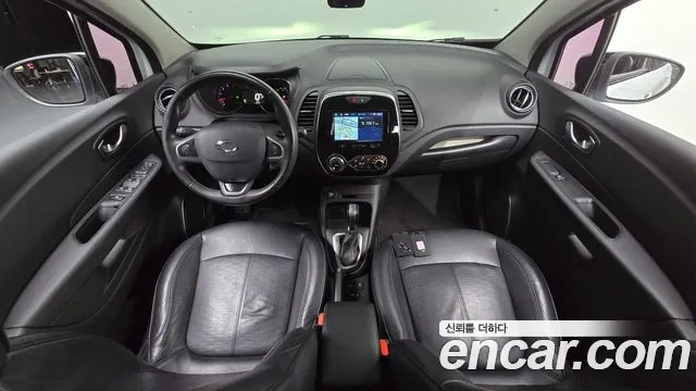 Renault Korea QM3 — интерьер