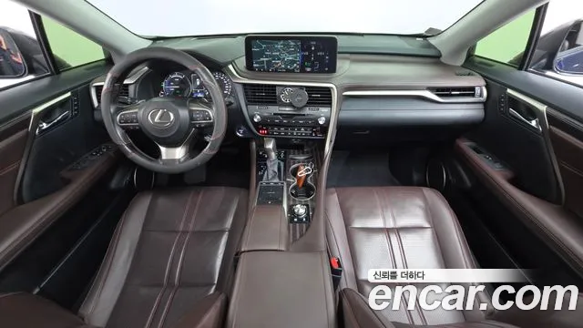 Lexus RX — интерьер