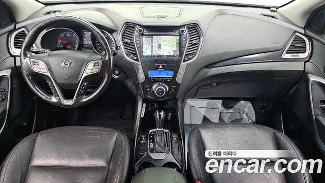 Hyundai Santa Fe — интерьер