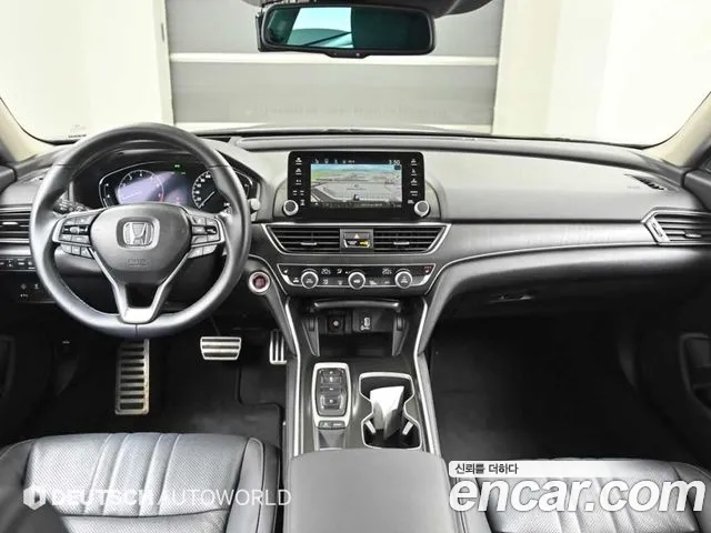 Honda Accord — интерьер