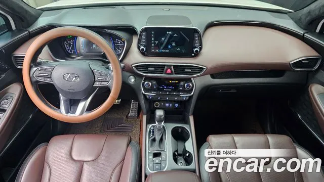 Hyundai Santa Fe — интерьер