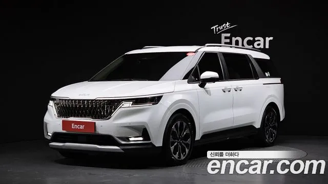 Kia Carnival — экстерьер