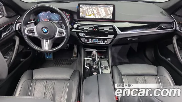 BMW 5 серия — интерьер