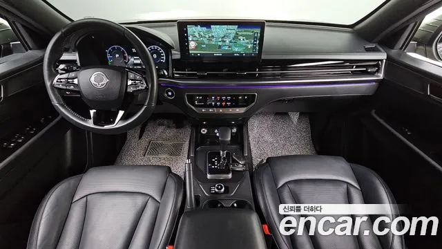 KG Mobility Rexton — интерьер