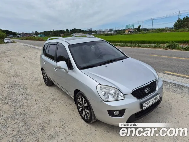 Kia Carens