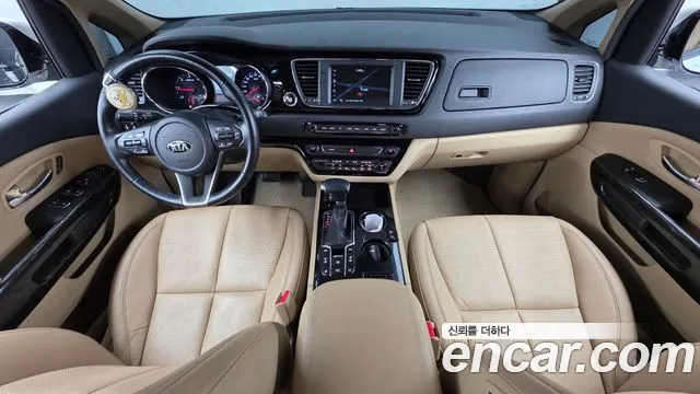 Kia Carnival — интерьер