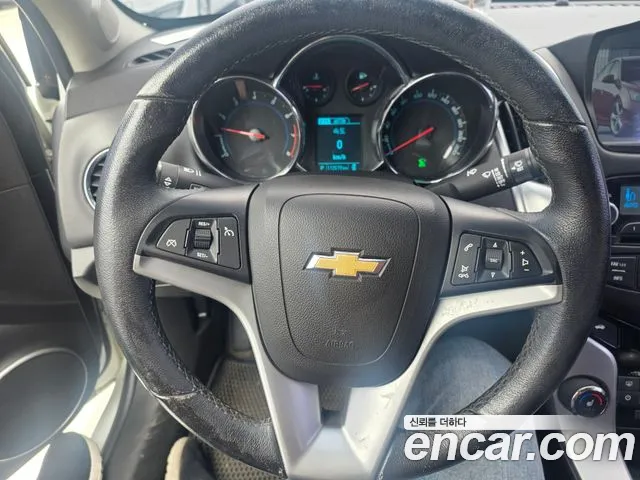 Chevrolet Korea Cruze — интерьер