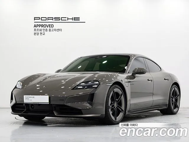 Porsche Taycan