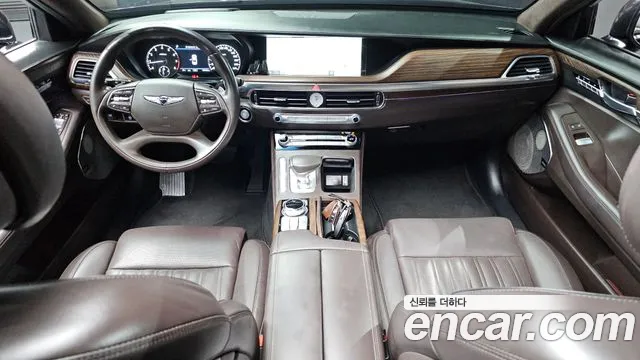 Genesis G90 — интерьер