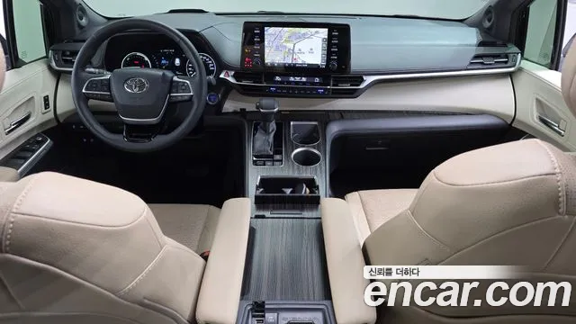 Toyota Sienna — интерьер
