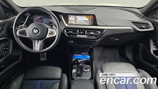 BMW 2 серия — интерьер