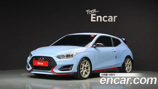 Hyundai Veloster