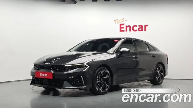 Kia K5 — экстерьер
