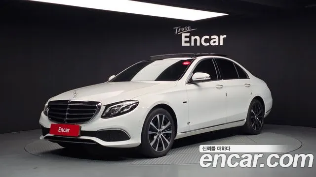 Mercedes-Benz E-класс